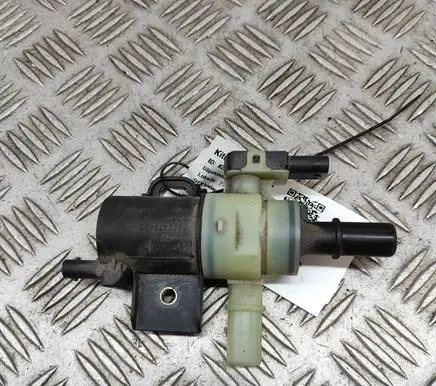 Volvo XC90 Turbo solenoid valve 32139918