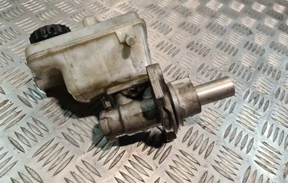 Renault Laguna III Master brake cylinder 0204051440 35173B640
