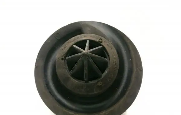 Audi Q7 4M Rear coil spring rubber mount 8W0512149A