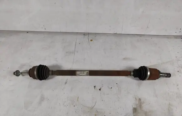 Rear driveshaft