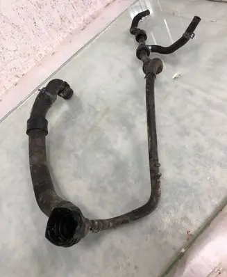 Seat Arona Engine coolant pipe/hose 2q0122101