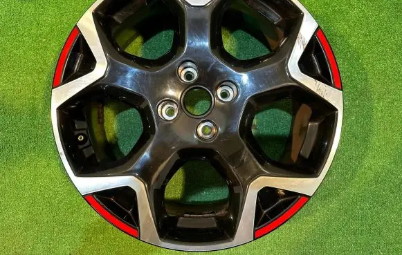 R18 alloy rim