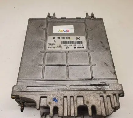 Volkswagen PASSAT B5 Engine control unit/module 028906021DT 0281001555