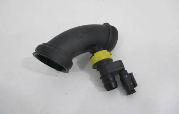 Peugeot 308 Air intake hose/pipe 9801021780