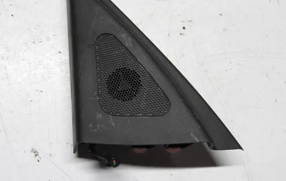 Hyundai i30 Front door high frequency speaker 876502R020
