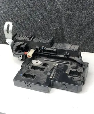 Mercedes-Benz C W204 Fuse module 5DK00922589