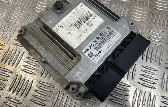 Audi A6 S6 C7 4G Engine control unit/module 04L906021HA 04L907309AA 0281033073