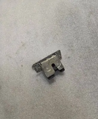Opel Omega B2 Loading door lock 