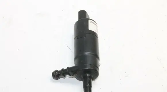 BMW 3 E90 E91 Headlight washer pump 8377430