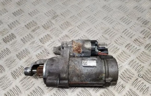 Audi A8 S8 D4 4H Starter motor 079911024