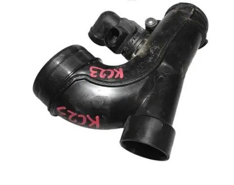 Audi A6 S6 C8 4K Turbo air intake inlet pipe/hose 05L129635A