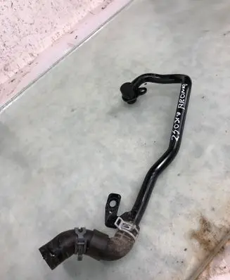 Seat Arona Engine coolant pipe/hose 5q0122073