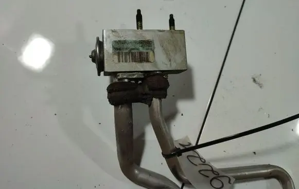 Peugeot 407 Air conditioning (A/C) expansion valve VP4PUH