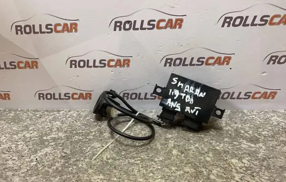 Volkswagen Sharan Immobilizer control unit/module 7M0953257R 98VW19A366DB 7M0953254D