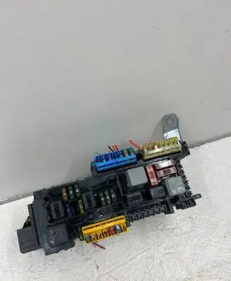 Mercedes-Benz C W204 Fuse box set 017187811