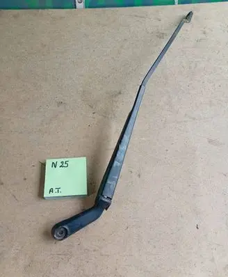 Peugeot 307 Front wiper blade arm 98765789