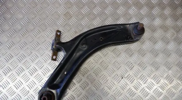 Nissan X-Trail T32 Front lower control arm/wishbone 545004CA0A