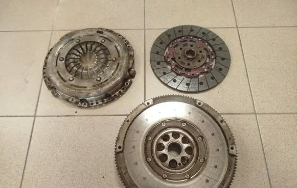 Volkswagen Transporter - Caravelle T5 Clutch set kit 2294001750 1878005015