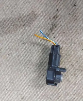 Ford S-MAX Airbag deployment crash/impact sensor AM5T14B342AA C83HA 101010101