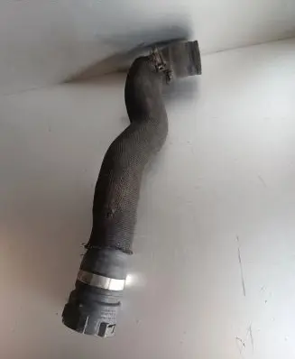 Audi A8 S8 D3 4E Engine coolant pipe/hose 3B0122291K PA66GF30