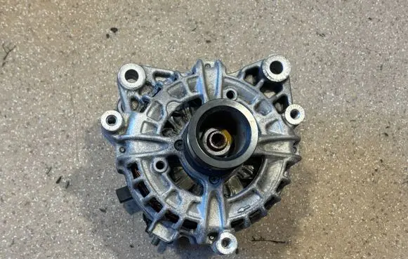 BMW 3 G20 G21 Generator/alternator 8571358