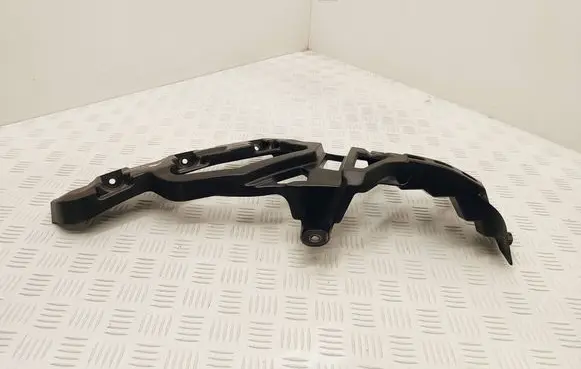 Peugeot 5008 II Rear bumper mounting bracket 9814615980
