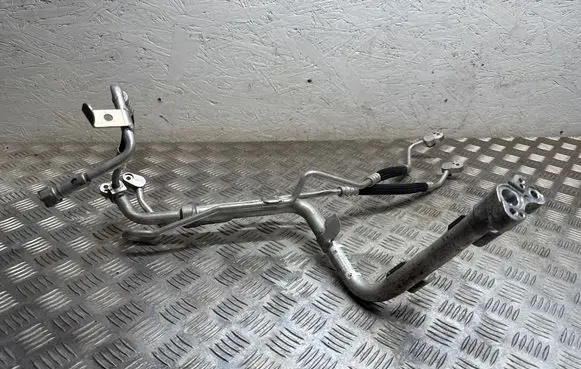 Air conditioning (A/C) pipe/hose