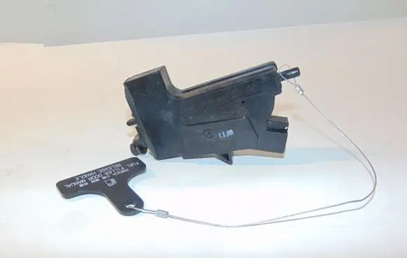 Fuel tank cap lock motor