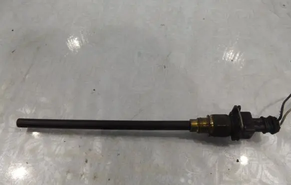 Renault Megane III Oil level dip stick 