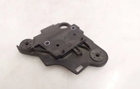 Volkswagen PASSAT B8 ABS pump bracket 5Q0614235
