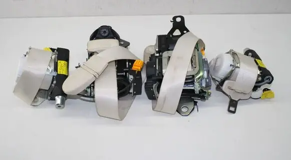 Mercedes-Benz S C217 Set of seat belts 