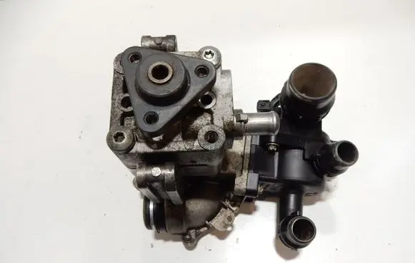 BMW 3 E46 Power steering pump 7512537 6756611 42242