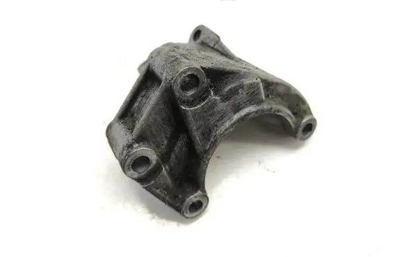Audi A6 S6 C6 4F Power steering pump mounting bracket 06E145393