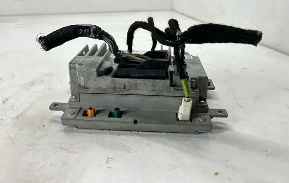 Chrysler Pacifica Radio/CD/DVD/GPS head unit 68232026AJ