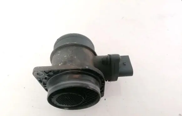 Volkswagen Touran I Mass air flow meter 0281002531 038906461B