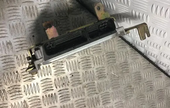 Nissan X-Trail T30 On-board computer control switch 