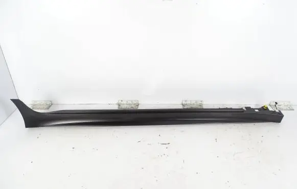 Mercedes-Benz AMG GT 4 x290 w290 Side skirt front trim A2906980400