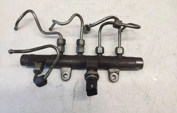 Renault Scenic III - Grand scenic III Fuel main line pipe