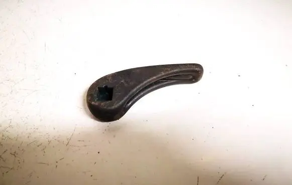 Renault Megane I Engine bonnet (hood) release handle 834395csa