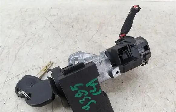 Opel Vectra C Ignition lock 90457846