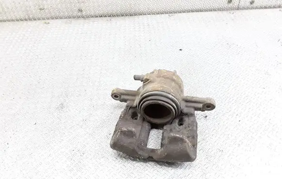 Mitsubishi Colt Front brake caliper