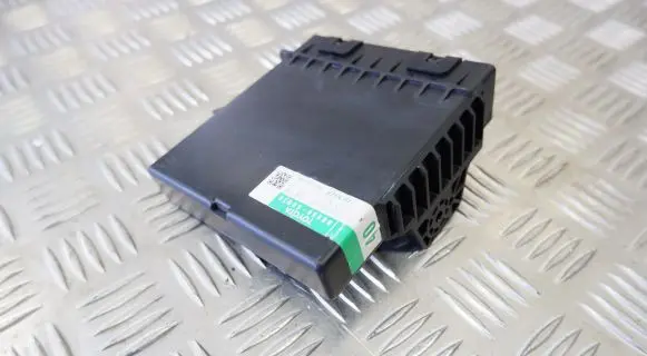Lexus LS 460 - 600H Air conditioner control unit module 8865050530