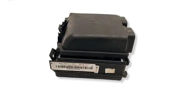 Ford Kuga III Fuse module MX6T14D068ELA 8582397820 6GSDGBCDE