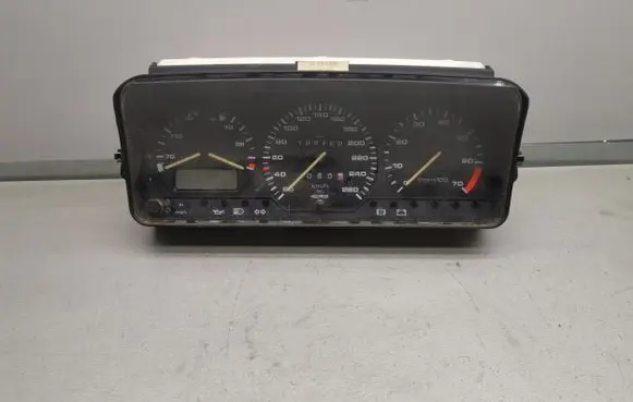 Volkswagen PASSAT B3 Speedometer (instrument cluster) 357919033AB 6160464004