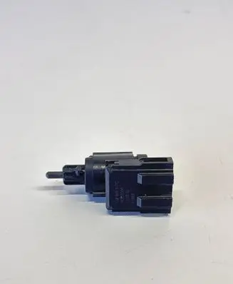 Volkswagen Golf IV Brake pedal sensor switch 1J0945511C 19322000 01388