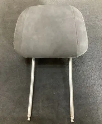 BMW X6 F16 Front seat headrest 