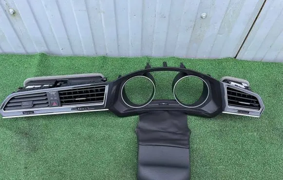 Volkswagen Tiguan Dashboard air vent grill cover trim 5NC819728 0192000023