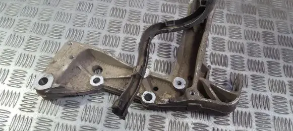 Volkswagen Golf V Front lower control arm/wishbone 1k0199295e
