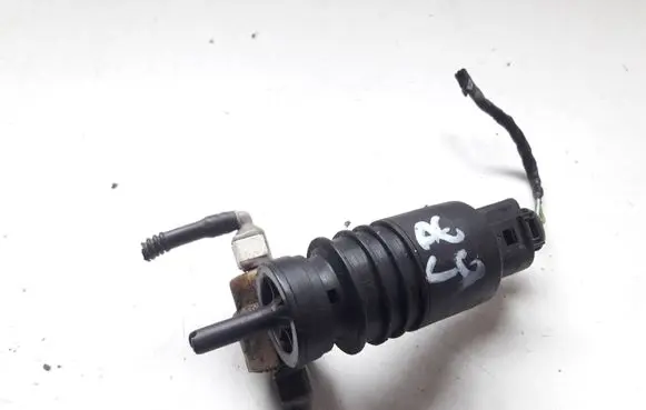 Audi A6 S6 C6 4F Windscreen/windshield washer pump 1T0955651A