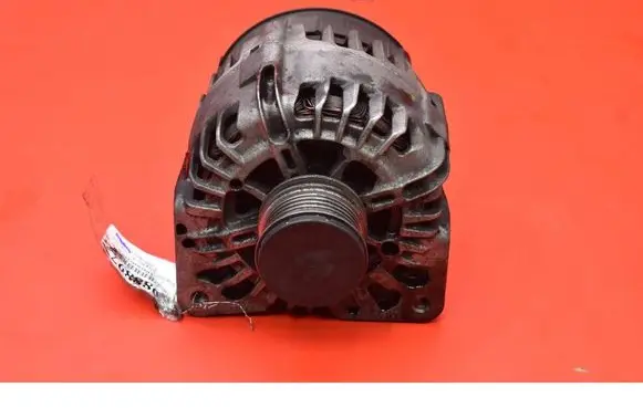 Renault Megane III Generator/alternator 231000026R